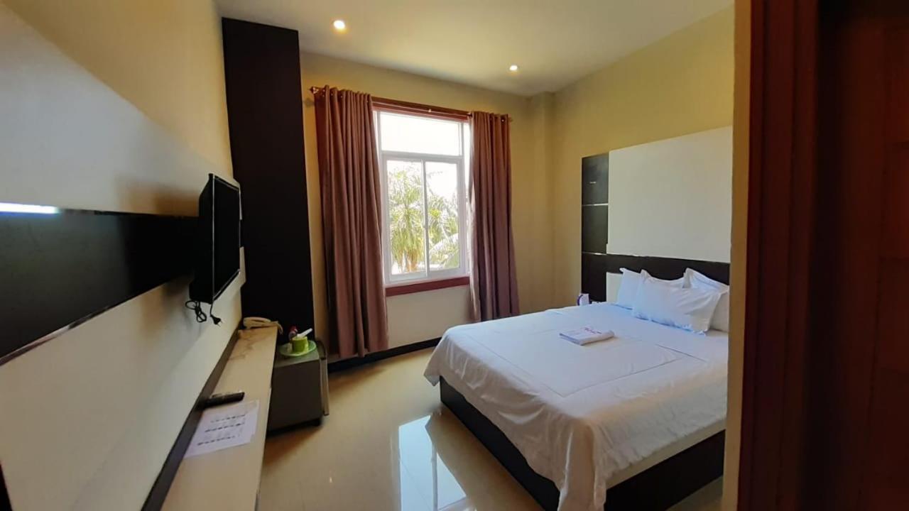 Galaxy Inn Baubau المظهر الخارجي الصورة
