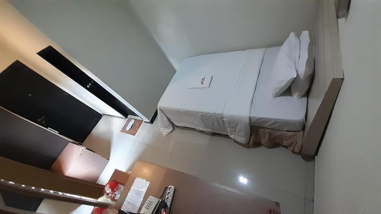 Galaxy Inn Baubau المظهر الخارجي الصورة