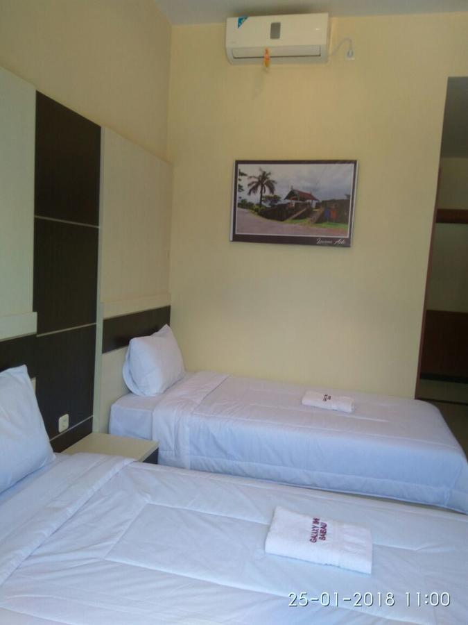 Galaxy Inn Baubau المظهر الخارجي الصورة